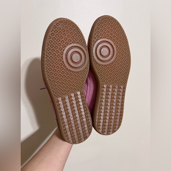 ALOHAS Sneakers - Picture 5 of 6